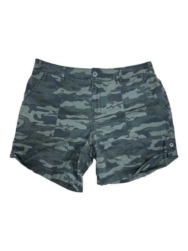 Shorts By Social Standard By Sanctuary In Camouflage Print, Size: Xl Business