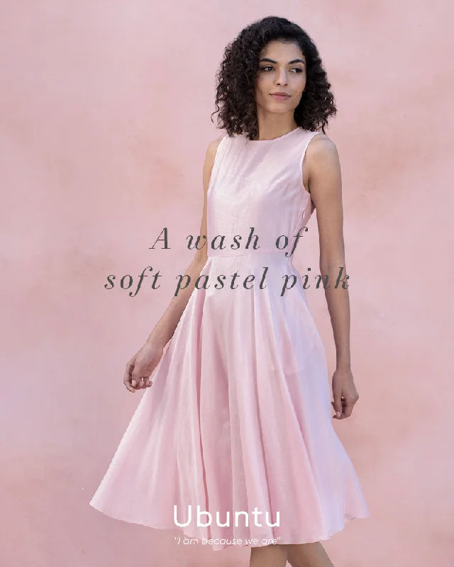 A wash of soft pastel pink Polished Men's Silk