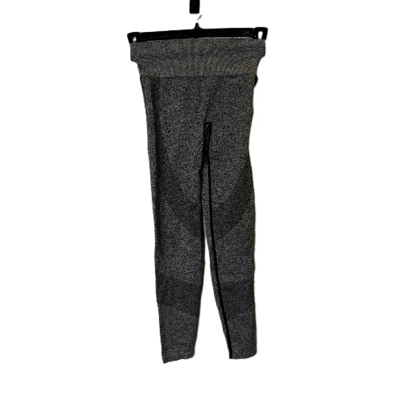 Athletic Leggings By Pink In Grey, Size: Xs Lumberjack